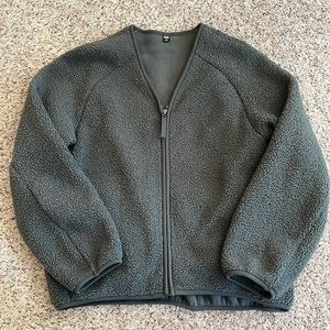Uniqlo fleece vneck cardigan